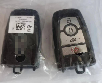 315MHz 3 + 1 Button 49 Chip 164-R8234 M3N-A2C931423 Smart Key For 2019 Ford Transit Connect
